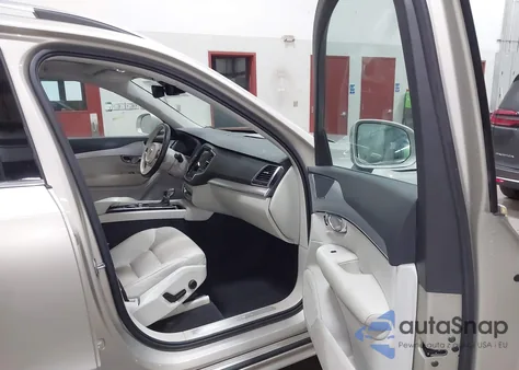 2016 Volvo Xc90 T5 Momentum из США, поврежденный, VIN YV4102XK8G1067857